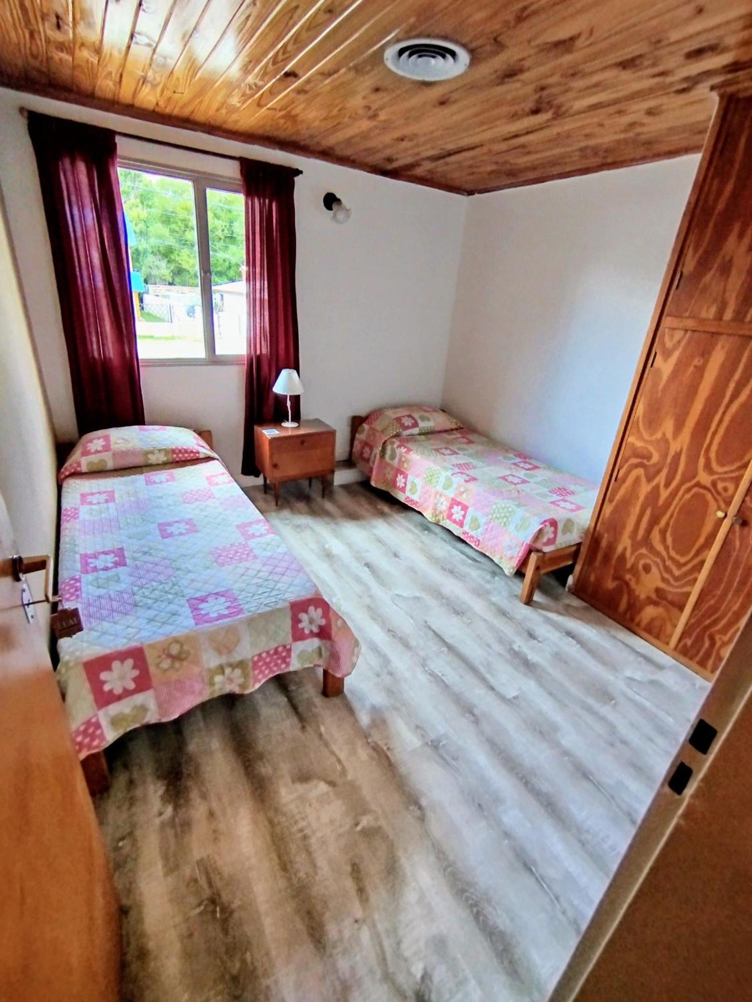 Hostel Elal El Calafate Esterno foto
