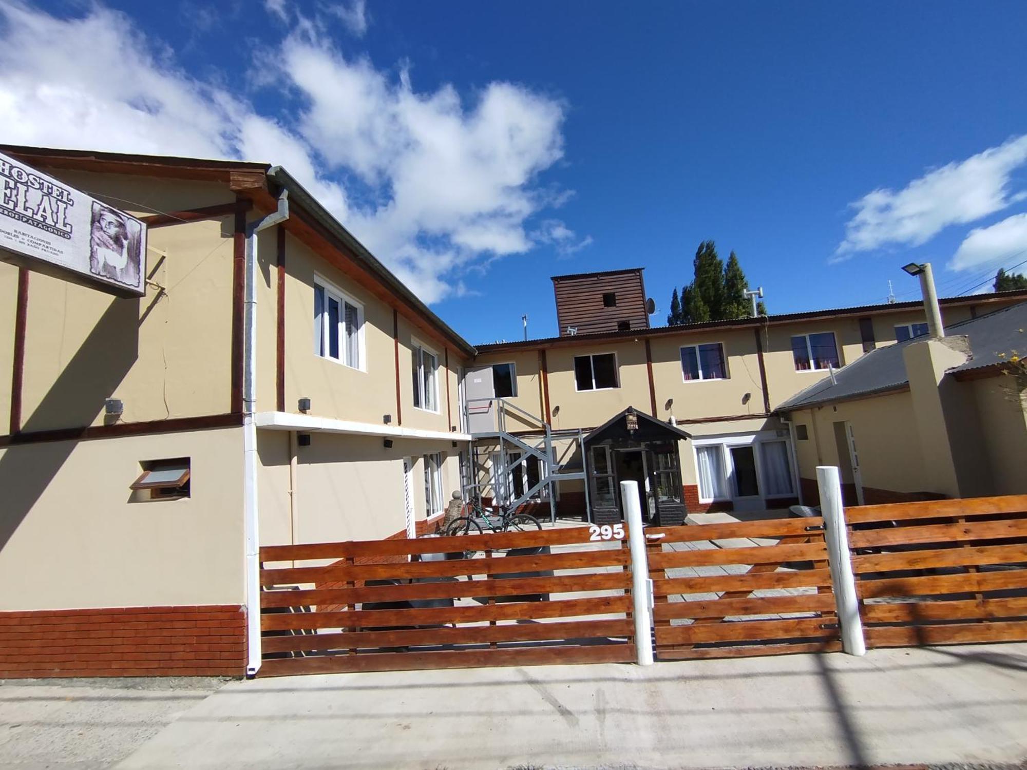 Hostel Elal El Calafate Esterno foto