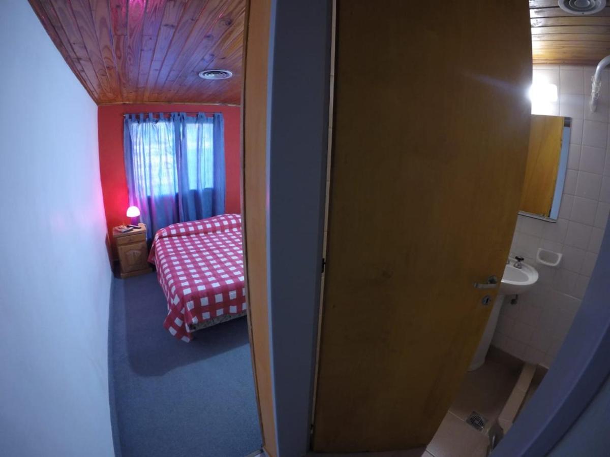 Hostel Elal El Calafate Esterno foto